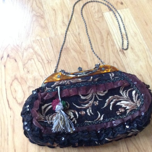 Vintage Malina Designer Handbag - Picture 5 of 9
